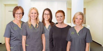 Praxen - Geeignet für: Kinder - Westerwald - Team der Zahnarztpraxis von Frau Dr. Gabriele Matuschek-Grohmann in Koblenz - Zahnarztpraxis Dr. med. dent. Gabriele Matuschek-Grohmann