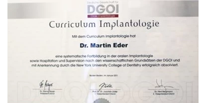 Praxen - Implantate: Keramikimplantate - Dr. Martin Eder