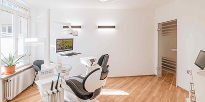 Praxen - Geeignet für: Schmerzpatienten - Region Augsburg - Behandlungszimmer - Zahnarztpraxis am Zeugplatz - Zahnarzt Augsburg