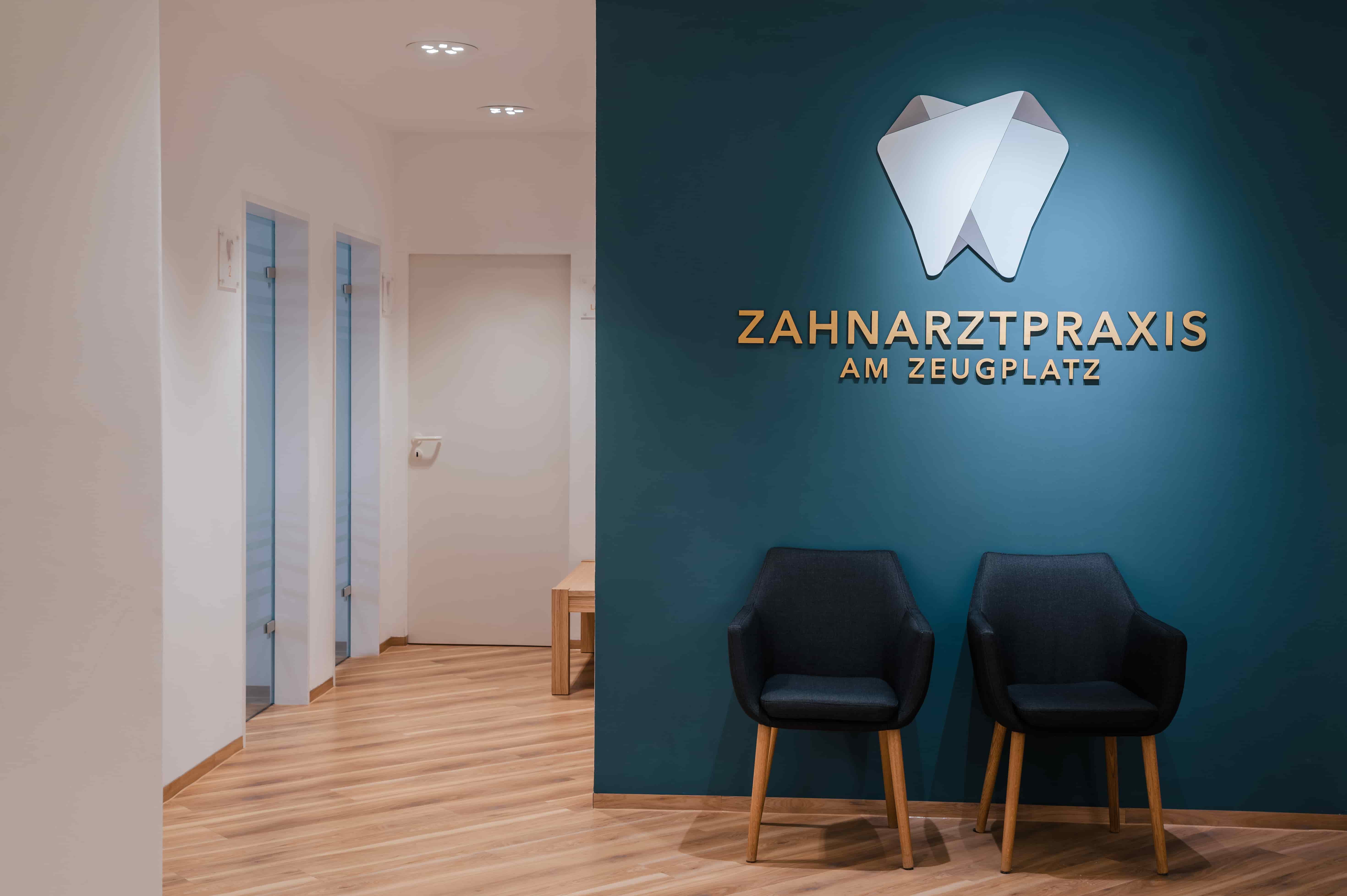 Praxen - Bayern - Eingangsbereich - Zahnarztpraxis am Zeugplatz - Zahnarzt Augsburg