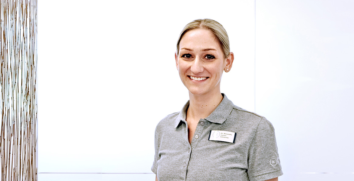 Zahnärztehaus ROT Teammitglieder Dr. Alexandra Jansen