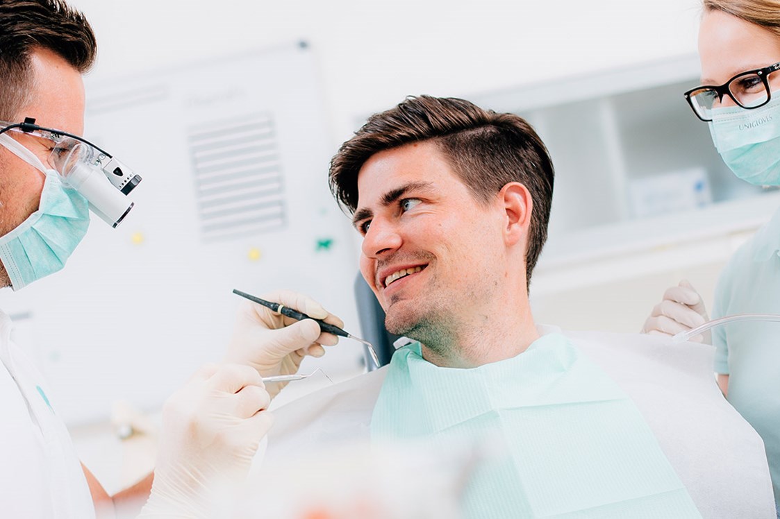 Praxis: Zahnbehandlung Bisspraxis Bielefeld - Bisspraxis - Praxis für Zahnmedizin